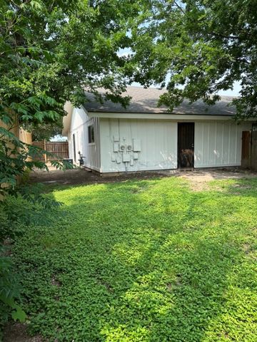 5409 Purple Sage DR B, Austin, TX 78724