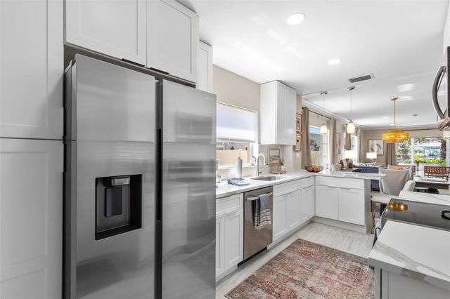 270 SKIFF POINT A1, Clearwater Beach, FL 33767