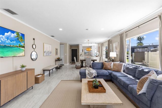 270 SKIFF POINT A1, Clearwater Beach, FL 33767