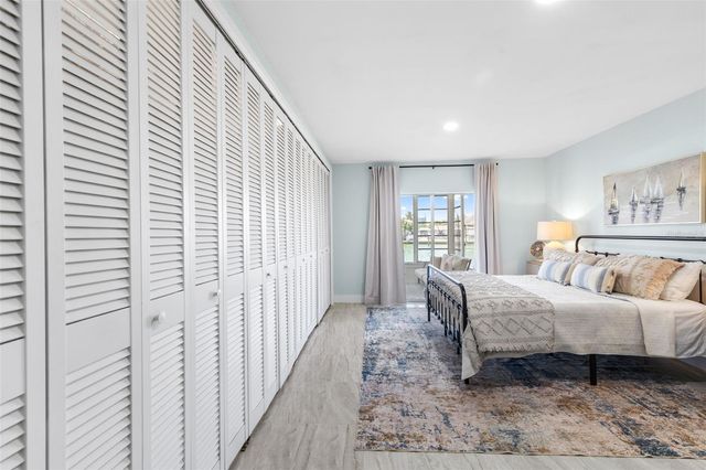 270 SKIFF POINT A1, Clearwater Beach, FL 33767