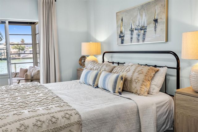 270 SKIFF POINT A1, Clearwater Beach, FL 33767