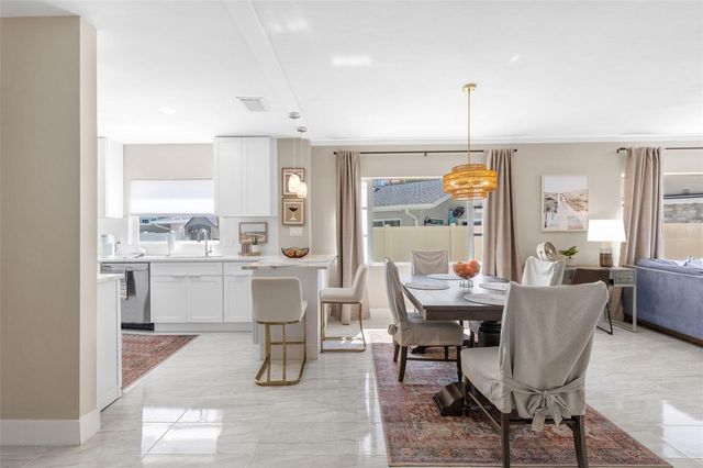 270 SKIFF POINT A1, Clearwater Beach, FL 33767