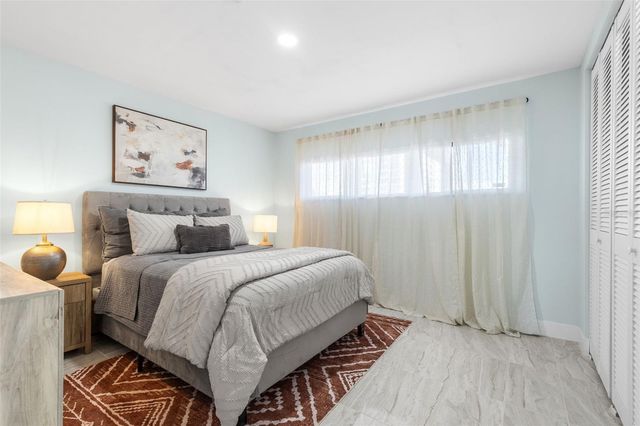 270 SKIFF POINT A1, Clearwater Beach, FL 33767