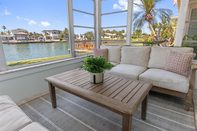 270 SKIFF POINT A1, Clearwater Beach, FL 33767