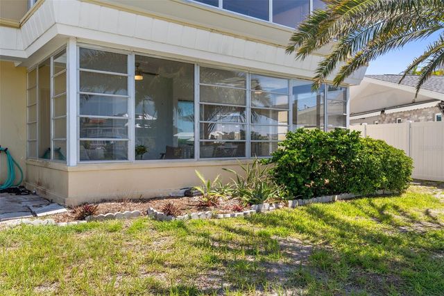 270 SKIFF POINT A1, Clearwater Beach, FL 33767
