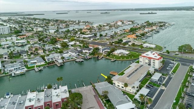 270 SKIFF POINT A1, Clearwater Beach, FL 33767