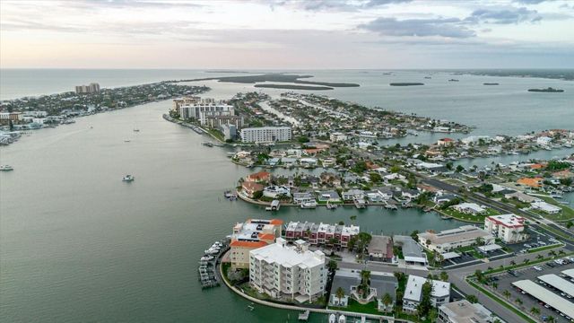 270 SKIFF POINT A1, Clearwater Beach, FL 33767