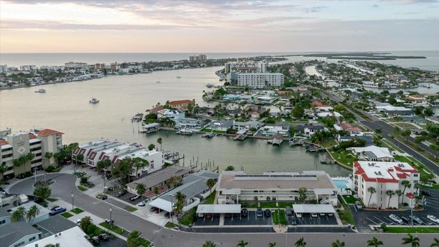 270 SKIFF POINT A1, Clearwater Beach, FL 33767