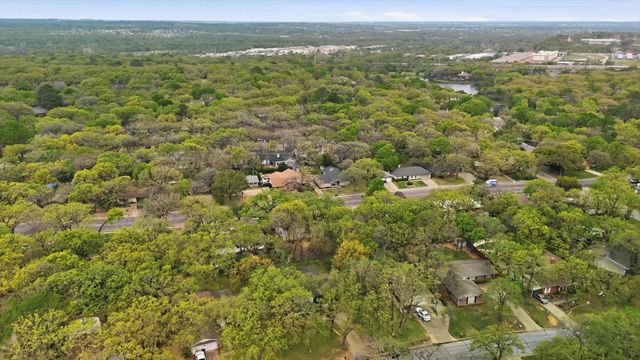 3005 Friendswood Drive, Arlington, TX 76013