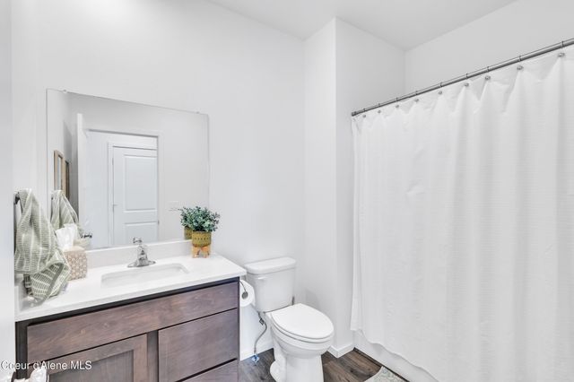 5138 E Antares Ln, Post Falls, ID 83854