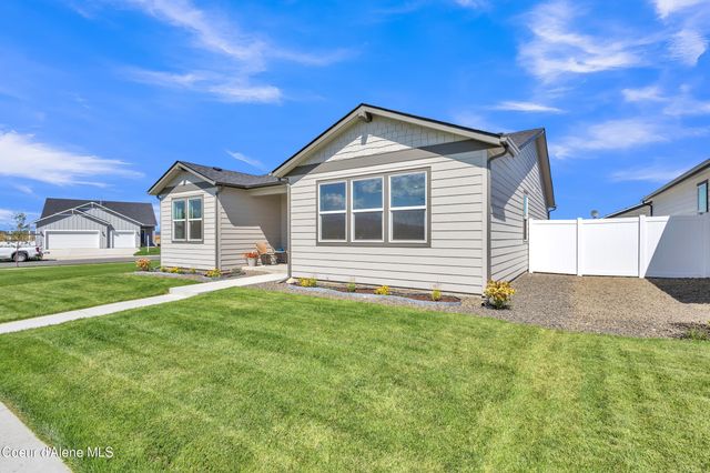 5138 E Antares Ln, Post Falls, ID 83854