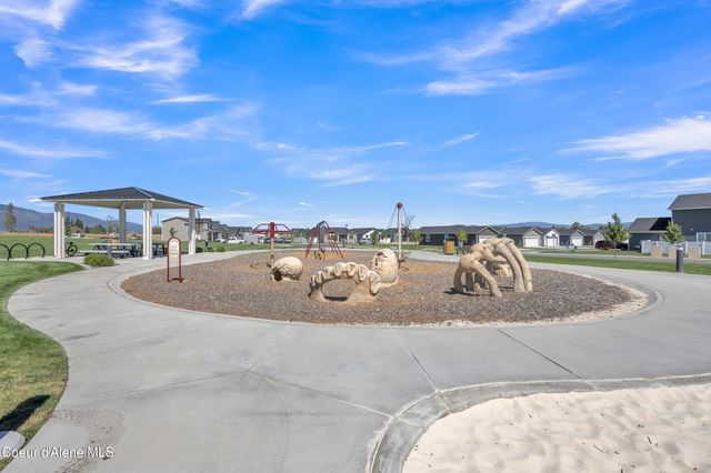5138 E Antares Ln, Post Falls, ID 83854