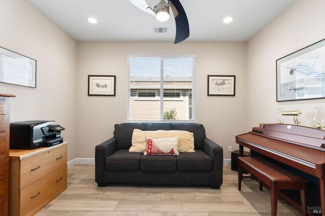 590 Belvedere Dr, Rio Vista, CA 94571