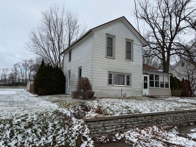 1208 W Quincy Street, Garrett, IN 46738