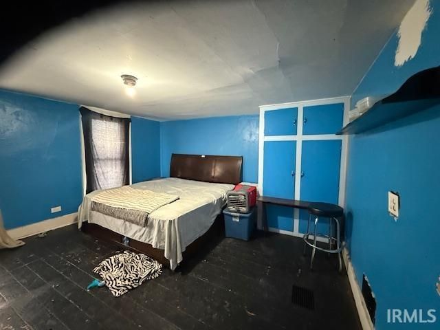 1208 W Quincy Street, Garrett, IN 46738