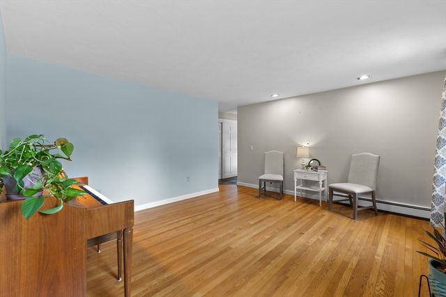 111 Lea Ave, Northbridge, MA 01534