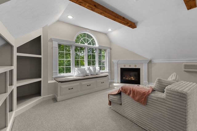 111 Lea Ave, Northbridge, MA 01534