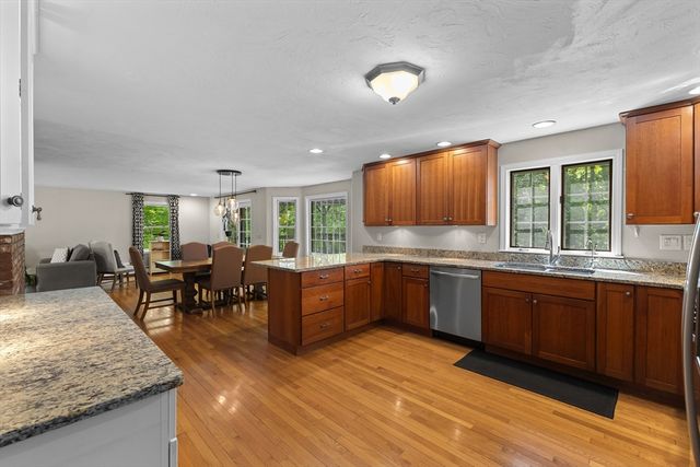 111 Lea Ave, Northbridge, MA 01534