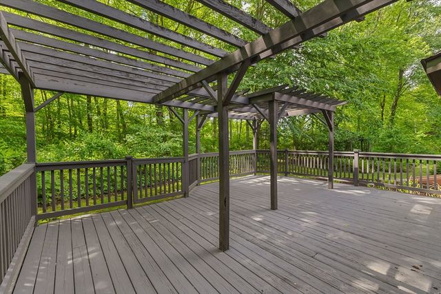 111 Lea Ave, Northbridge, MA 01534