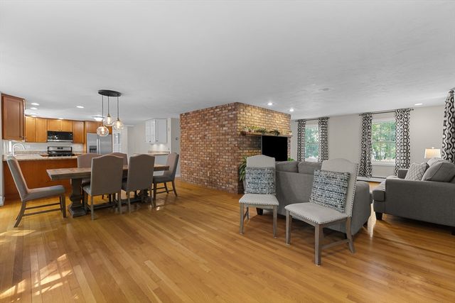 111 Lea Ave, Northbridge, MA 01534