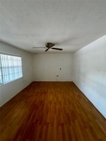 2929 W OAK RIDGE ROAD F4, Orlando, FL 32809