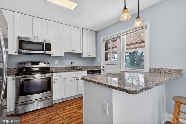 4105 ATMORE PL, Temple Hills, MD 20748