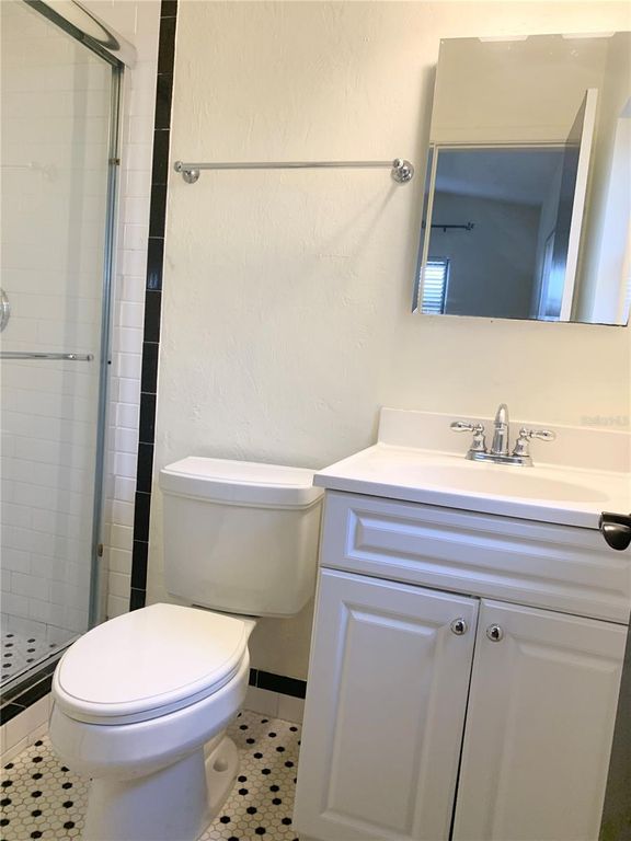 Image 13 of property listing at 2701 NANCY STREET, Orlando, FL 32806