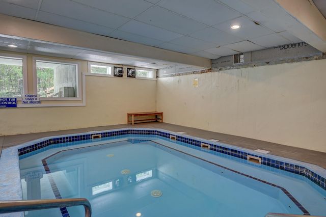 18E Seasons at Attitash Road, Bartlett, NH 03812