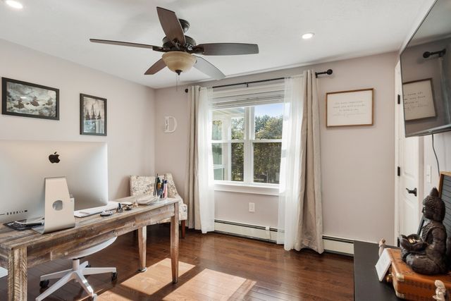 4 Nutting Dr, Leominster, MA 01453