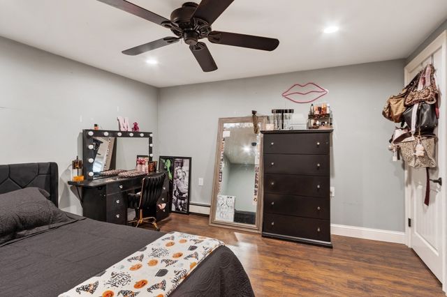 4 Nutting Dr, Leominster, MA 01453