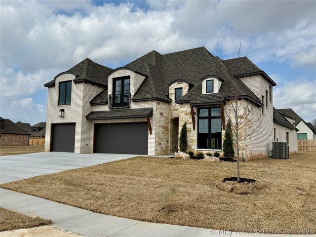 2839 E 142nd Street S, Bixby, OK 74008