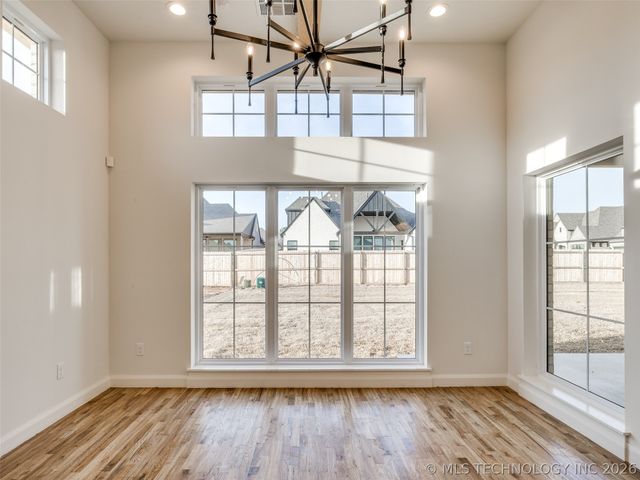 2839 E 142nd Street S, Bixby, OK 74008