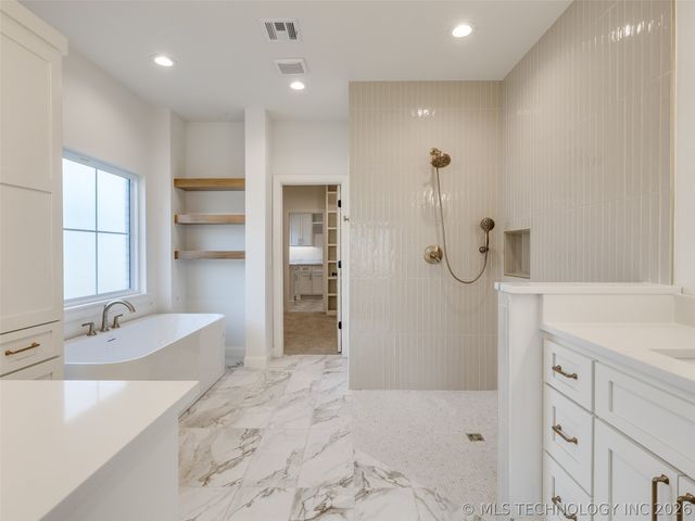 2839 E 142nd Street S, Bixby, OK 74008
