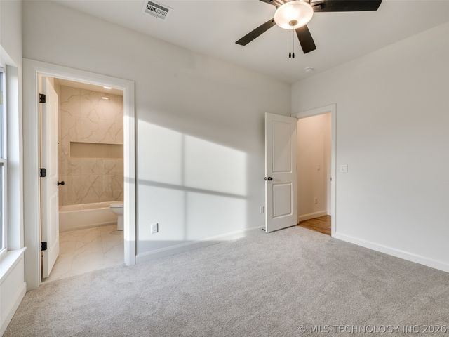 2839 E 142nd Street S, Bixby, OK 74008