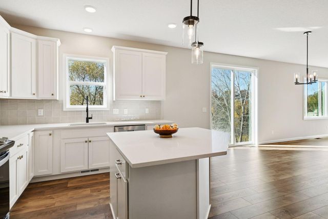 281 15th Avenue SE, Lonsdale, MN 55046