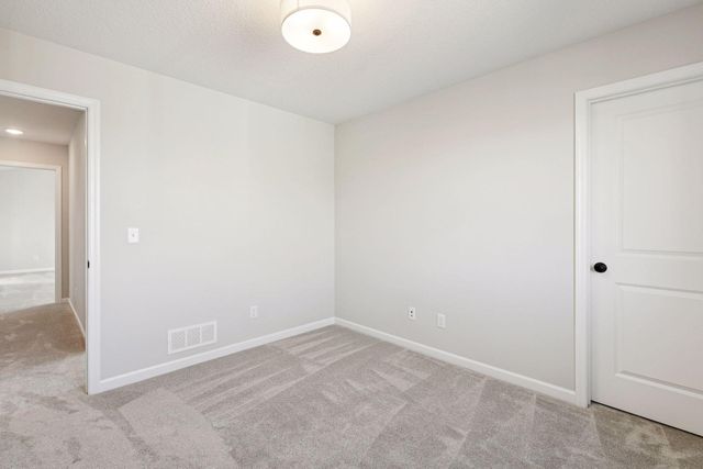 281 15th Avenue SE, Lonsdale, MN 55046