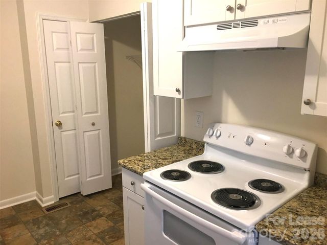 11304 E WT Harris Boulevard, Charlotte, NC 28212