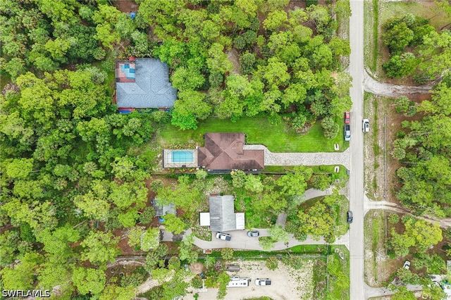 423 14th AVE NE, Naples, FL 34120