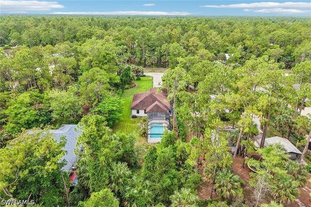 423 14th AVE NE, Naples, FL 34120