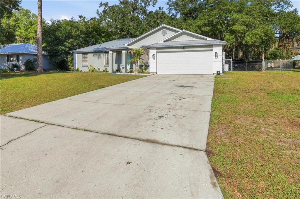 4022 E Sunflower CIR, LABELLE, FL 33935 — photo 3