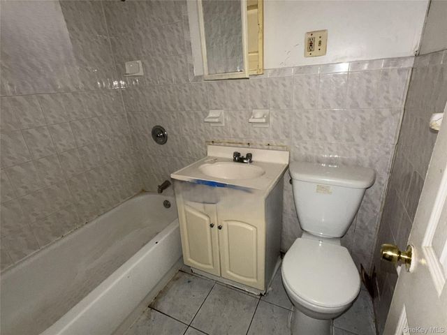 50 E 56th Street, Brooklyn, NY 11203