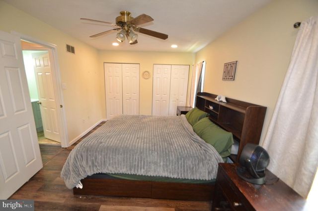 940 GAMING SQ, Hampstead, MD 21074
