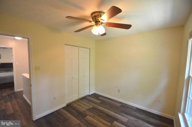 940 GAMING SQ, Hampstead, MD 21074