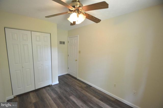940 GAMING SQ, Hampstead, MD 21074