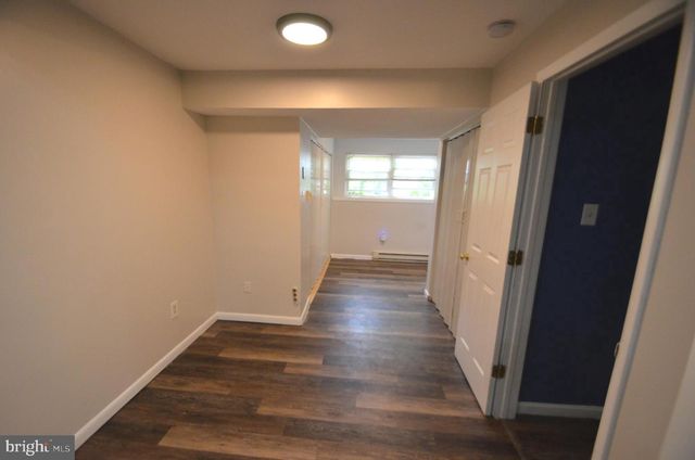 940 GAMING SQ, Hampstead, MD 21074