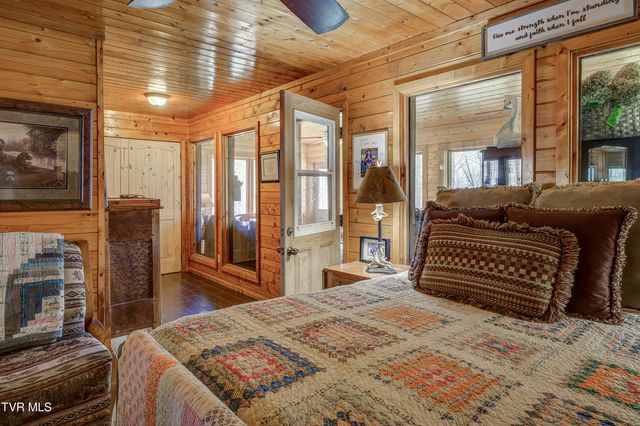 223 Black Bear Ridge, Roan Mountain, TN 37687