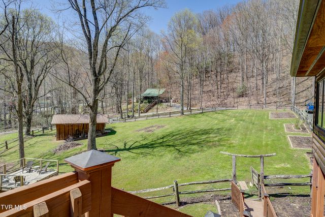 223 Black Bear Ridge, Roan Mountain, TN 37687