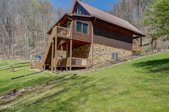 223 Black Bear Ridge, Roan Mountain, TN 37687