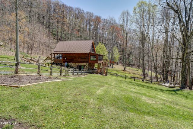 223 Black Bear Ridge, Roan Mountain, TN 37687