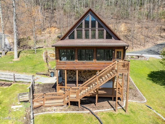 223 Black Bear Ridge, Roan Mountain, TN 37687